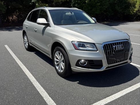 Used 2013 Audi Q5 2.0T Premium Plus w/ Premium Plus Pkg AWD/4WD image 4