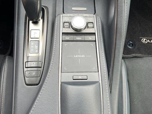 Used 2018 Lexus LC 500 Coupe w/ Performance Package image 27