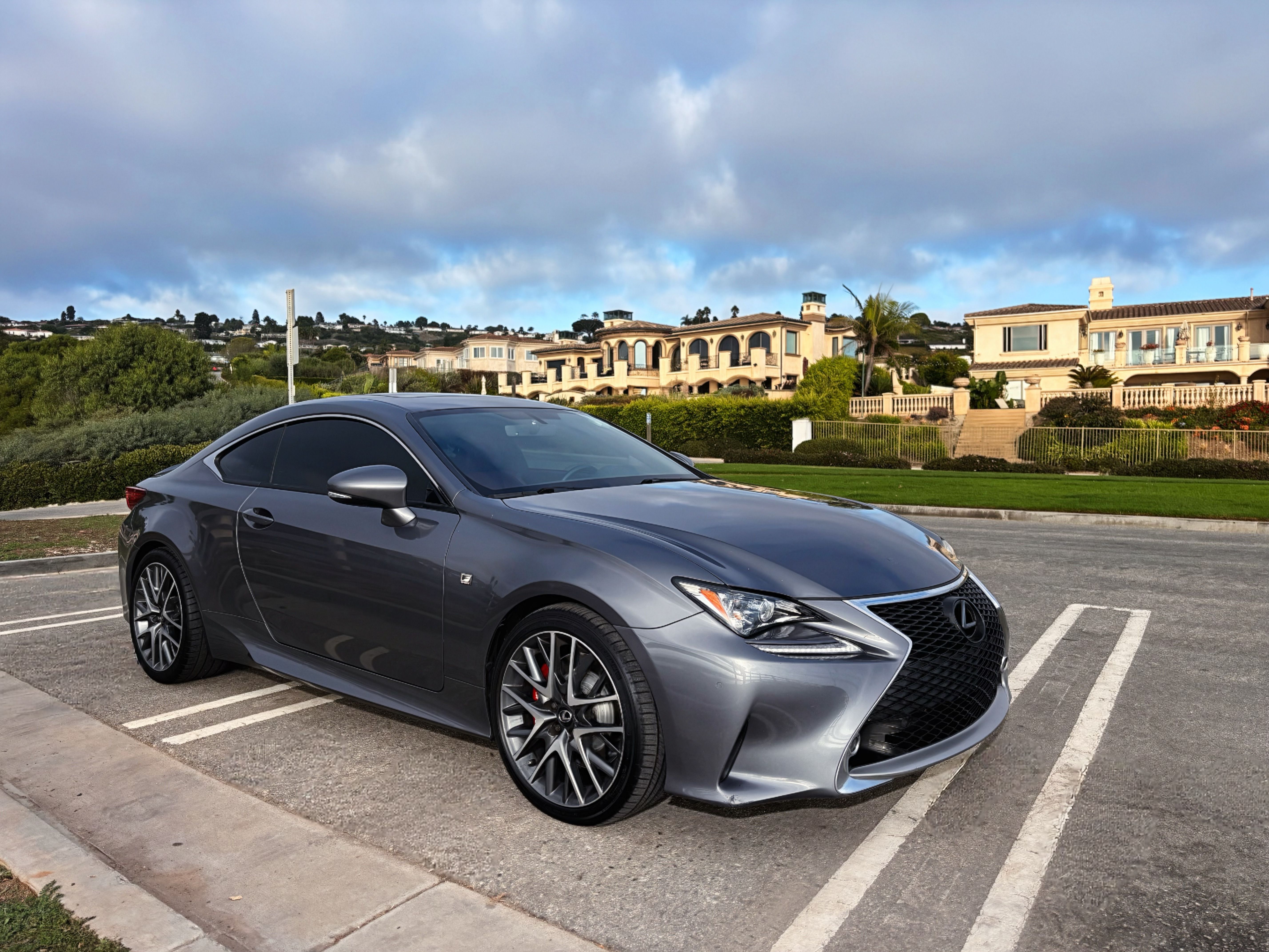 Used 2016 Lexus RC 200t RWD image 12