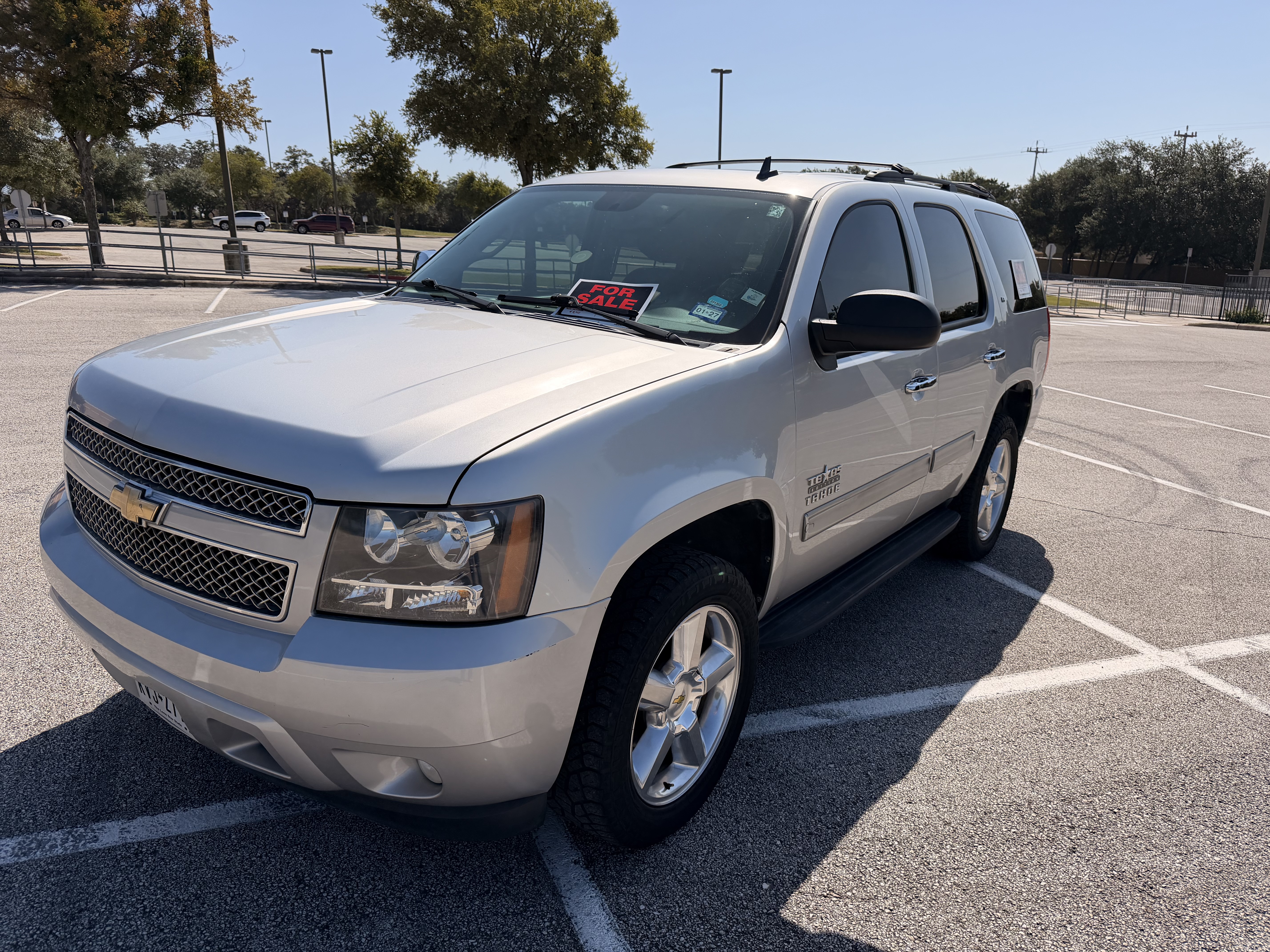 Used 2011 Chevrolet Tahoe LT w/ Texas Edition RWD image 1