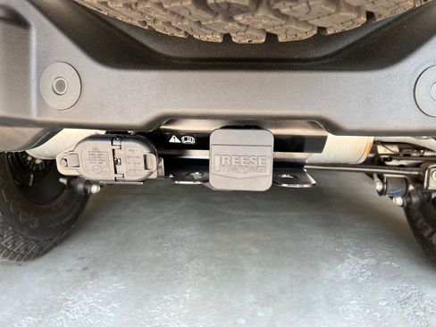 Used 2024 Ford Bronco Wildtrak image 13