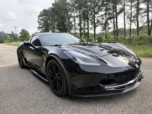 Used 2019 Chevrolet Corvette Z06 RWD image 5