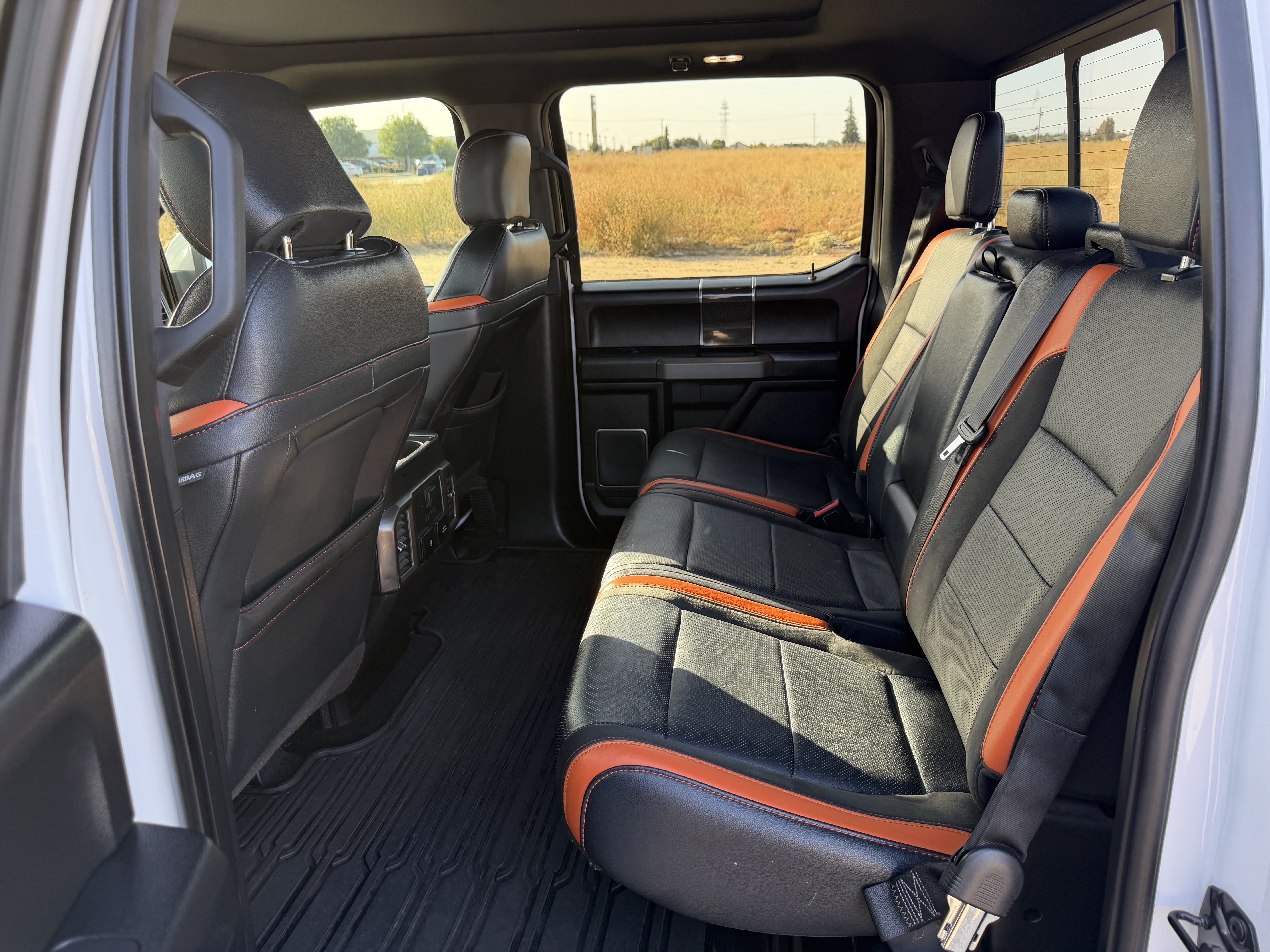 Used 2018 Ford F150 Raptor w/ Equipment Group 802A Luxury AWD/4WD image 18