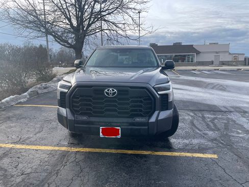 Used 2023 Toyota Tundra SR5 image 9