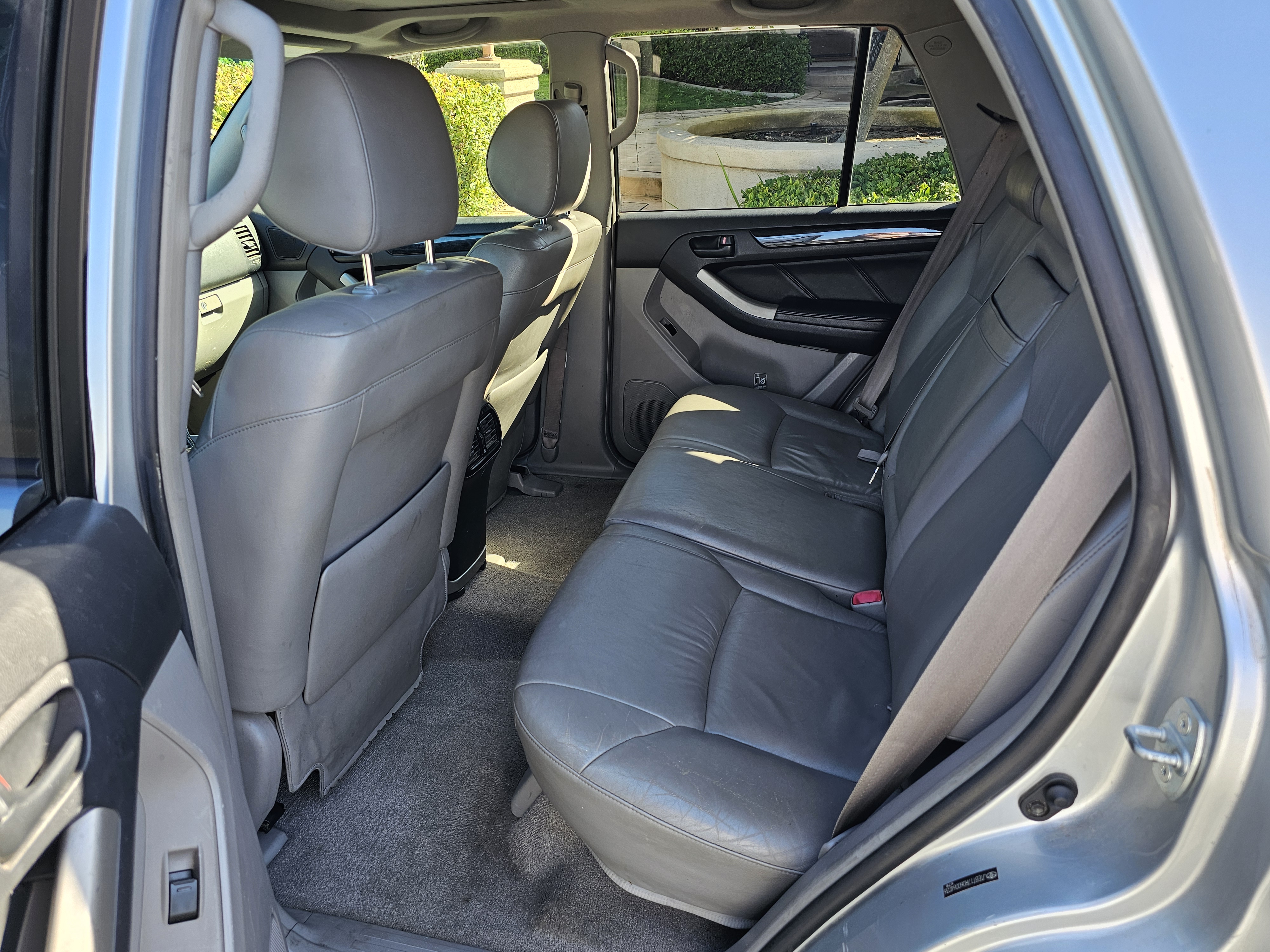 Used 2006 Toyota 4Runner Limited w/ Preferred Accessory Pkg AWD/4WD image 6