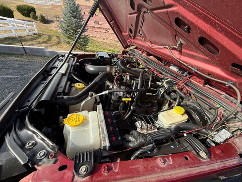 Used 2011 Jeep Wrangler Unlimited Sport image 24