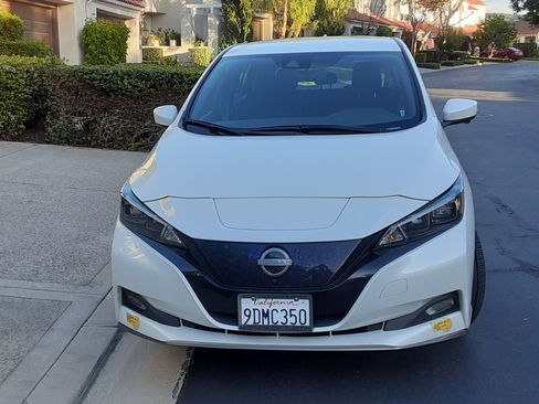 Used 2023 Nissan Leaf SV Plus image 5