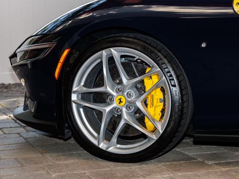 Used 2021 Ferrari Roma image 13