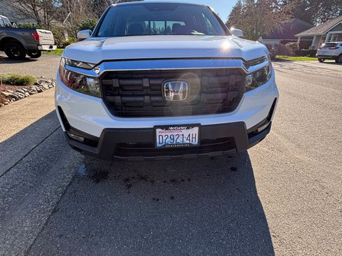 Used 2025 Honda Ridgeline RTL image 2