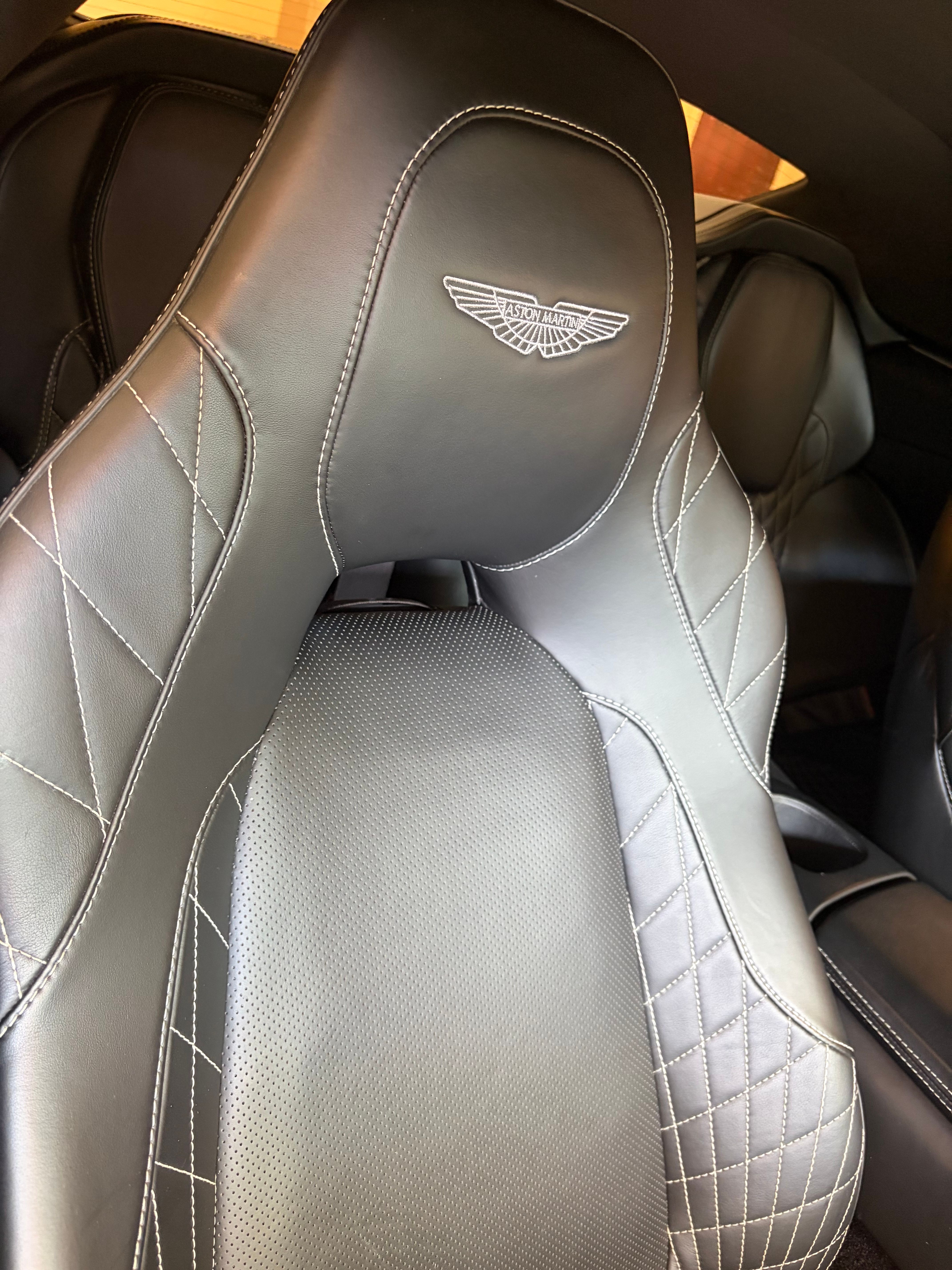 Used 2018 Aston Martin Vanquish S RWD image 24