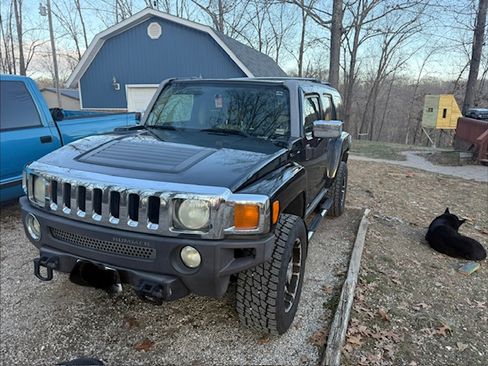Used 2007 HUMMER H3 image 9