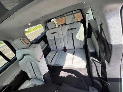 Used 2023 Rivian R1S Adventure AWD/4WD image 6