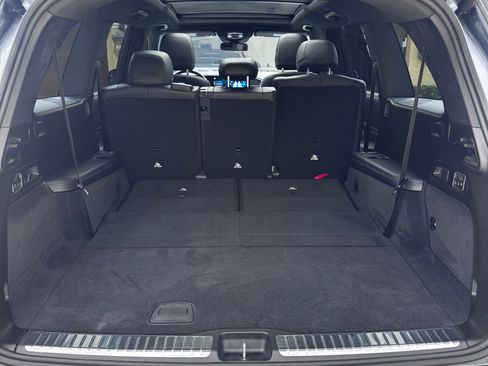 Used 2020 Mercedes-Benz GLS 450 4MATIC image 8