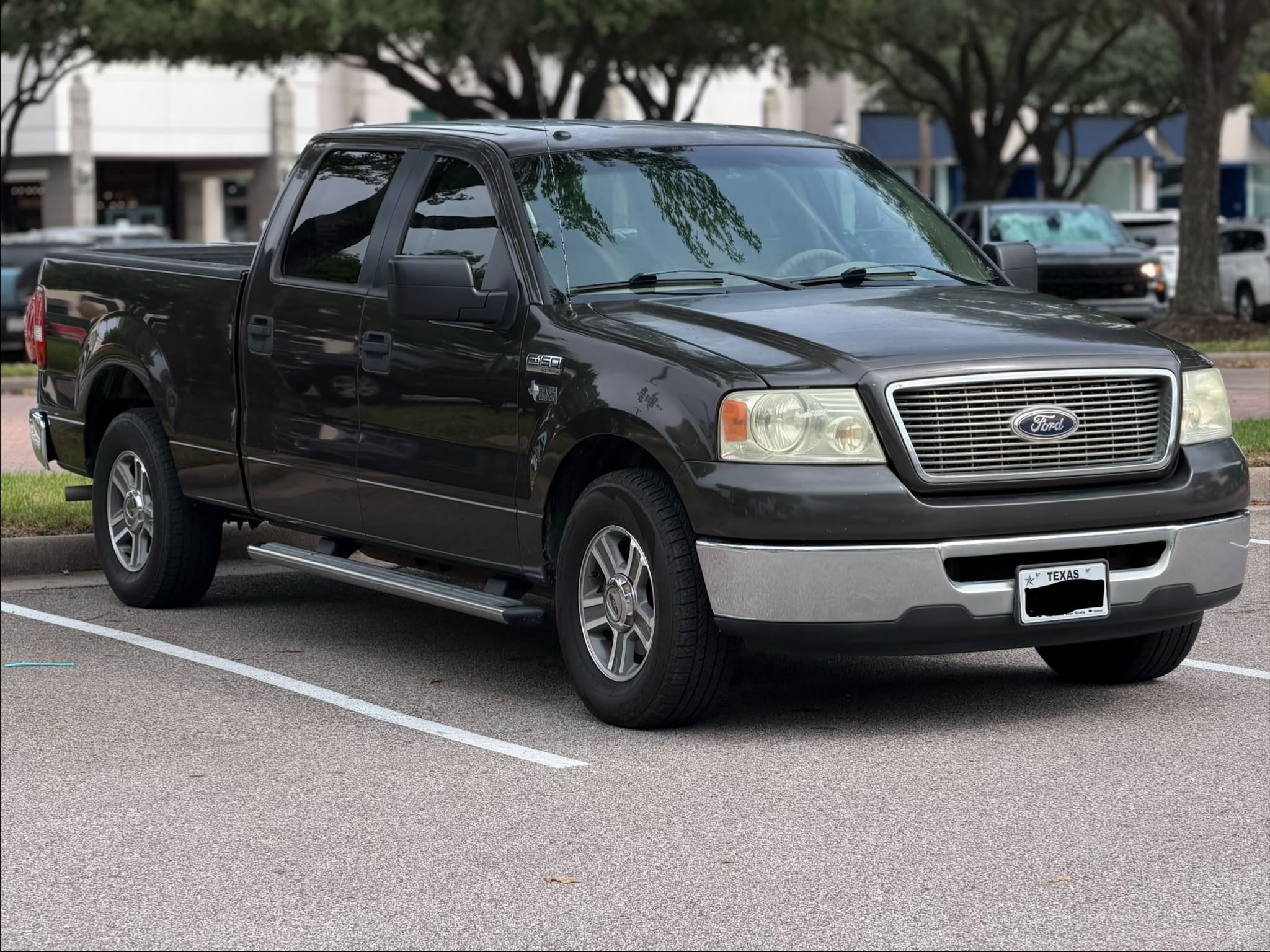 Used 2006 Ford F150 XLT RWD image 2