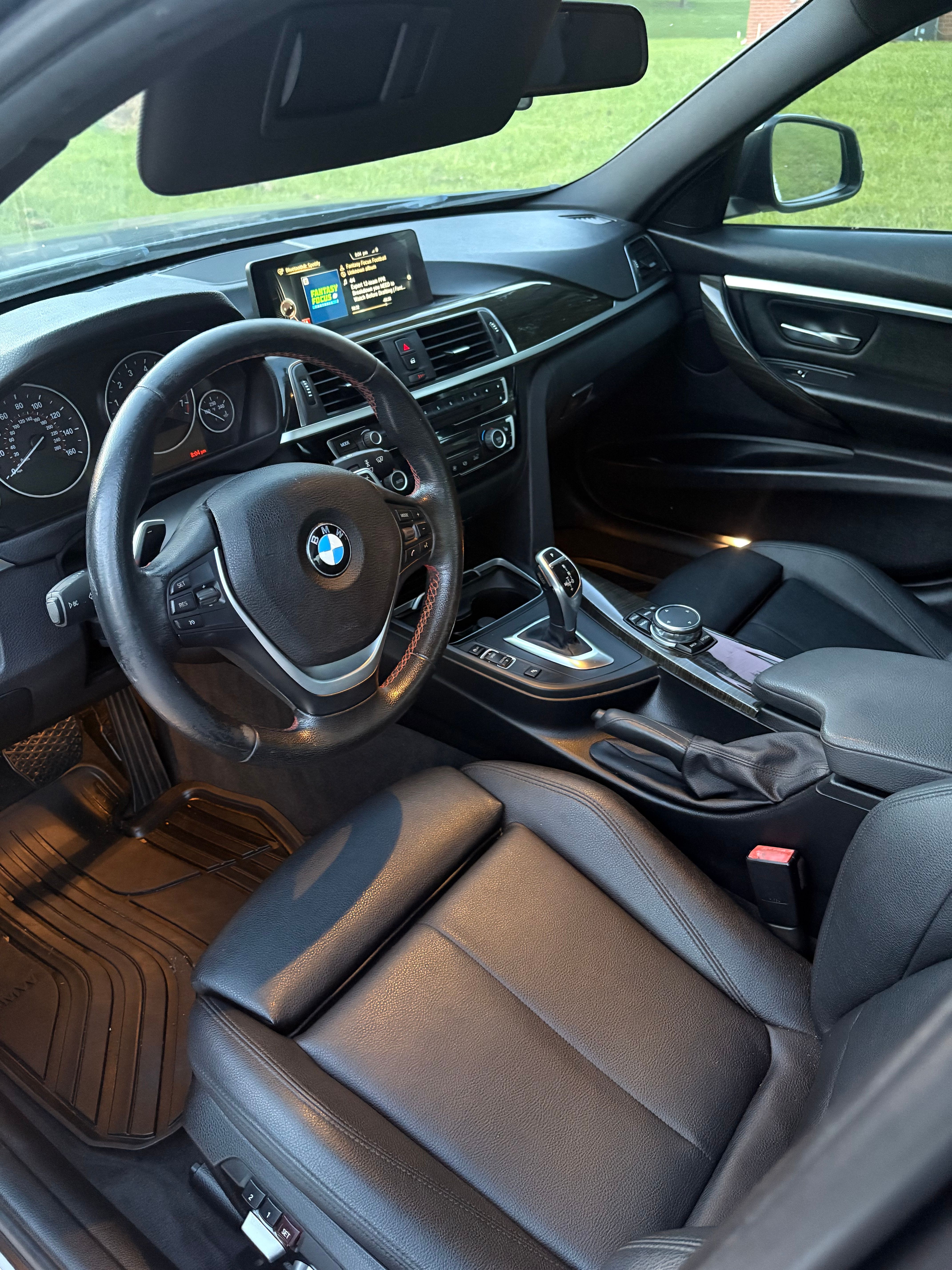 Used 2016 BMW 328i xDrive Sedan AWD/4WD image 8
