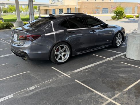 Used 2018 Acura TLX V6 w/ Technology & A-SPEC Pkg AWD/4WD image 5