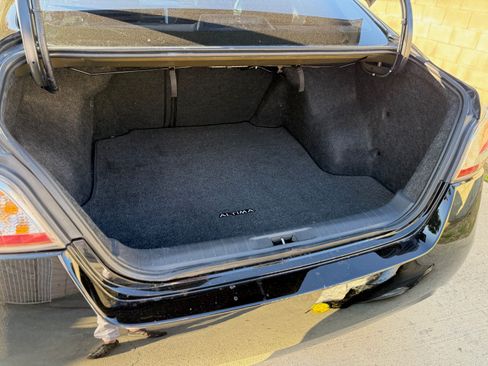 Used 2015 Nissan Altima 2.5 SL w/ Technology Package image 15