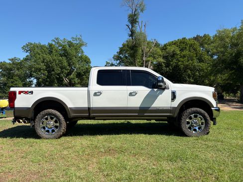 Used 2021 Ford F250 King Ranch w/ King Ranch Ultimate Package AWD/4WD image 5