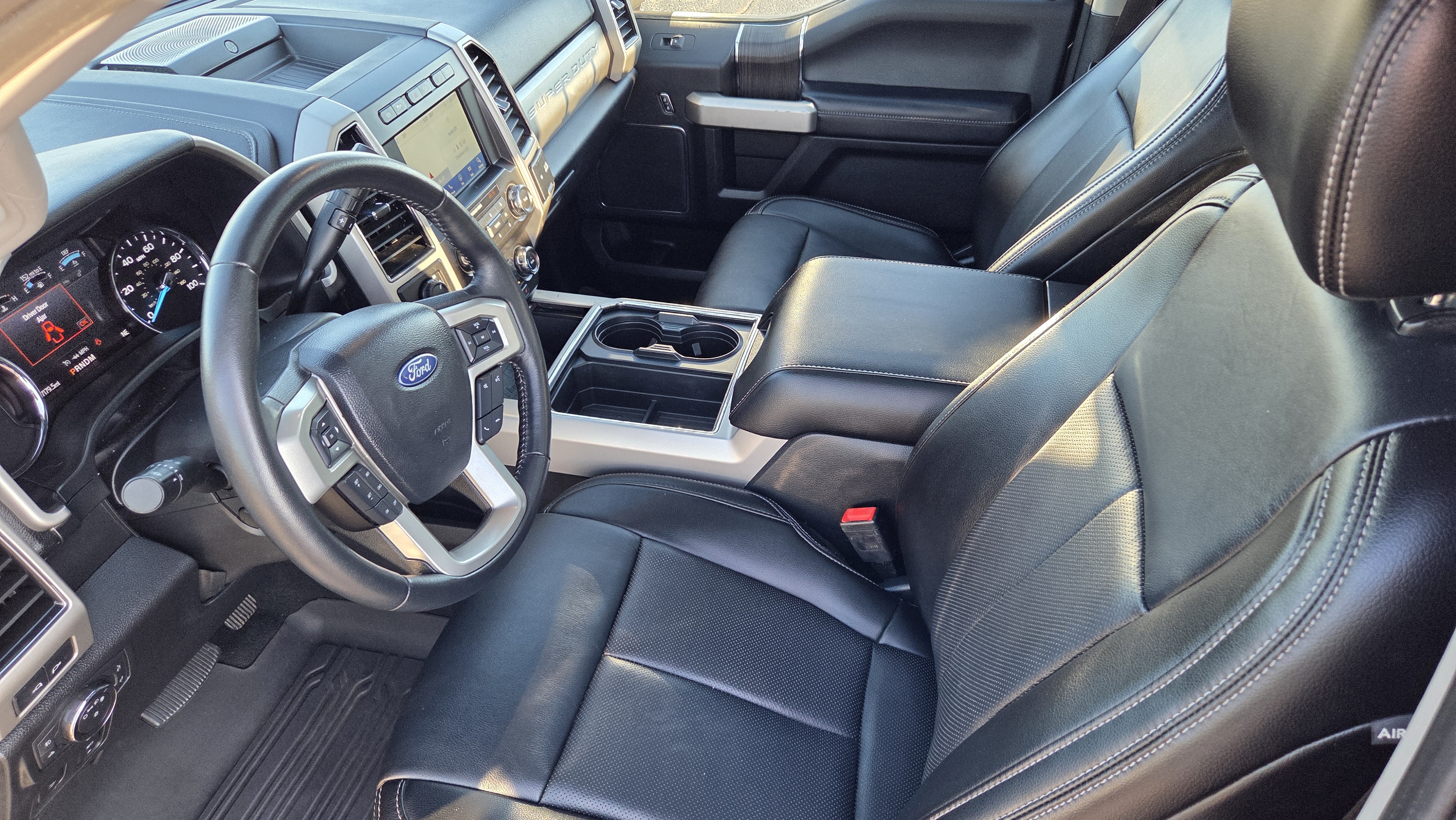 Used 2021 Ford F450 Lariat w/ Lariat Ultimate Package AWD/4WD image 9