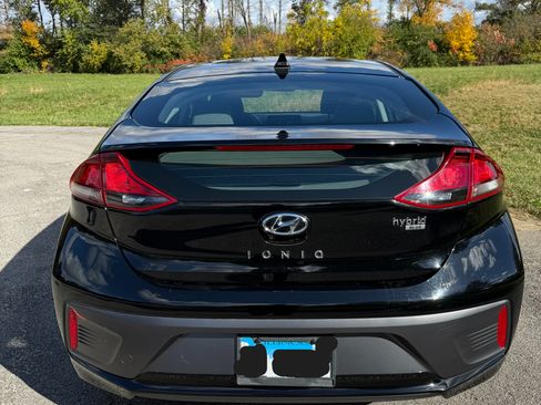 Used 2022 Hyundai Ioniq Blue image 5