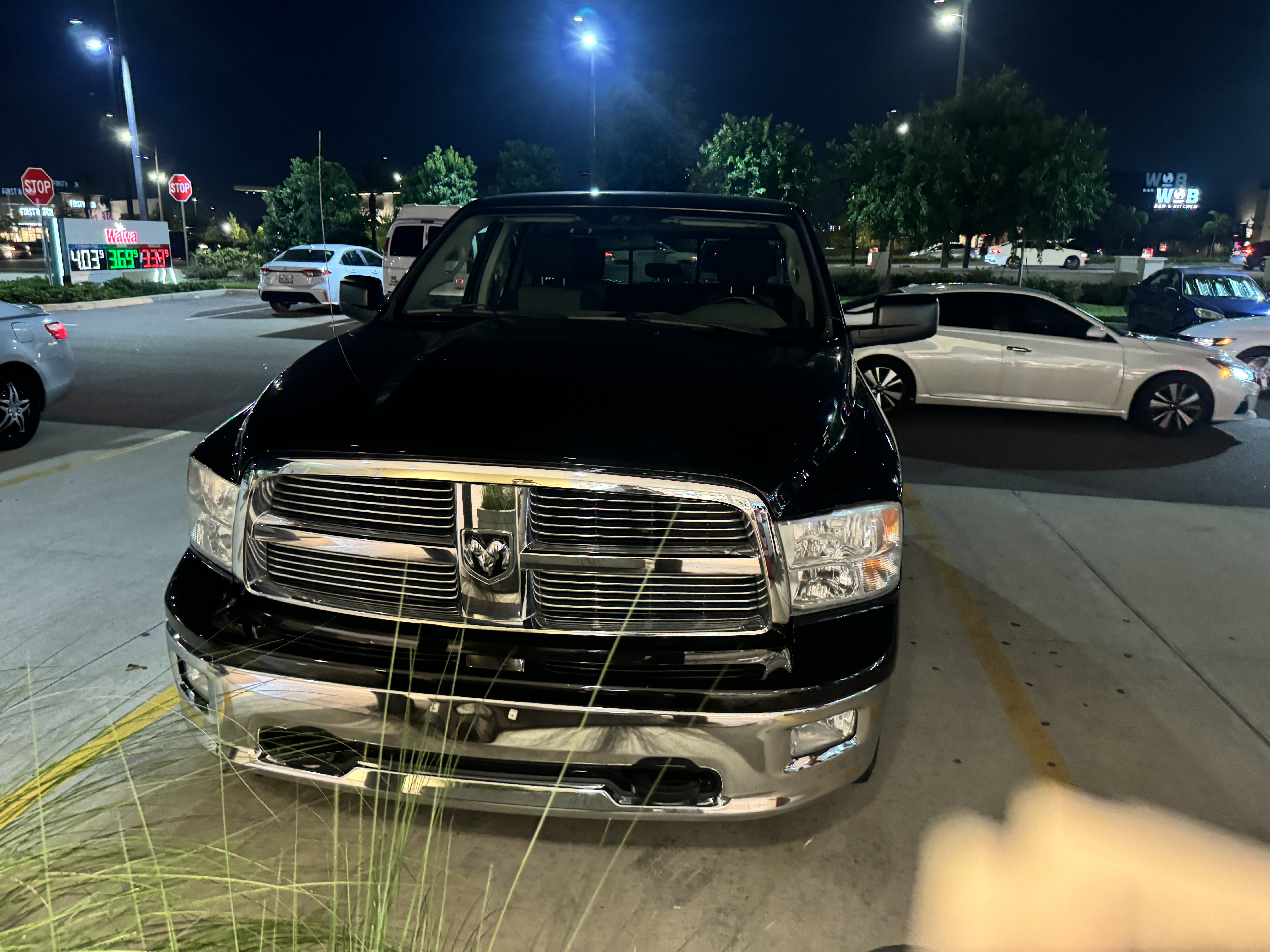 Used 2011 RAM 1500 Big Horn AWD/4WD image 2