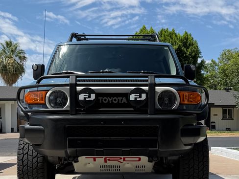 Used 2014 Toyota FJ Cruiser 4WD w/ Trail Teams Ultimate Edition image 4