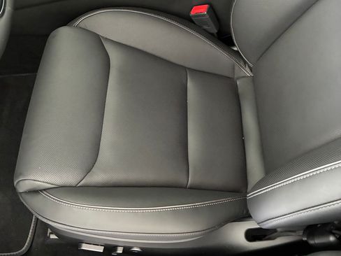 Used 2023 Tesla Model S Plaid AWD/4WD image 11