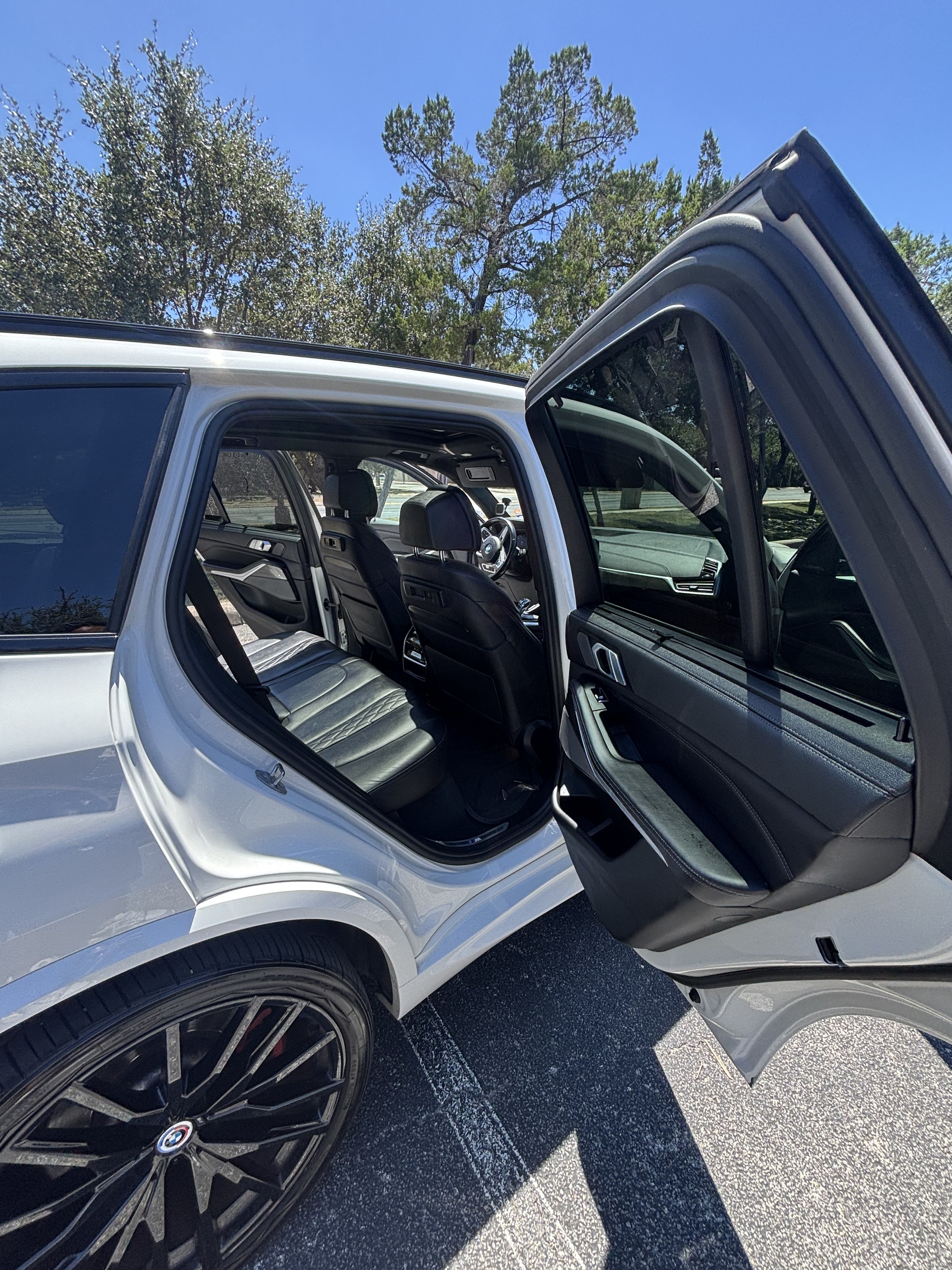 Used 2023 BMW X5 M50i w/ Executive Package AWD/4WD image 13