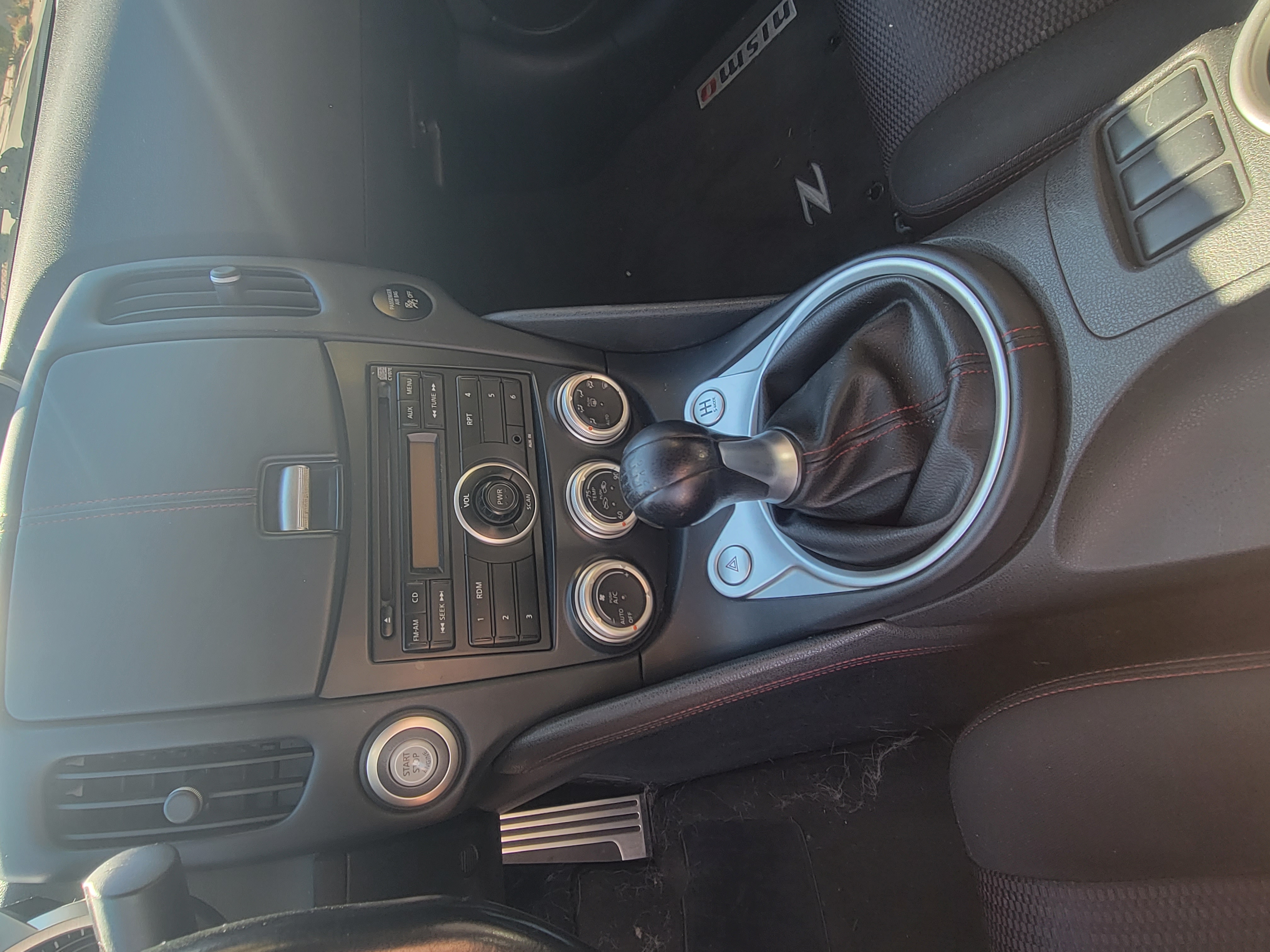 Used 2010 Nissan 370Z NISMO RWD image 19