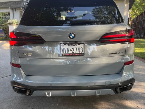 Used 2026 BMW X5 sDrive40i w/ M Sport Package RWD image 5