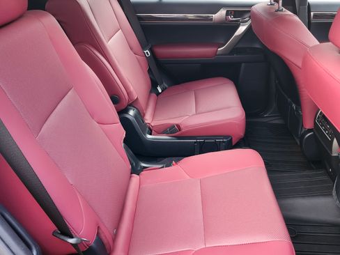 Used 2021 Lexus GX 460 Premium w/ Accessory Package image 9