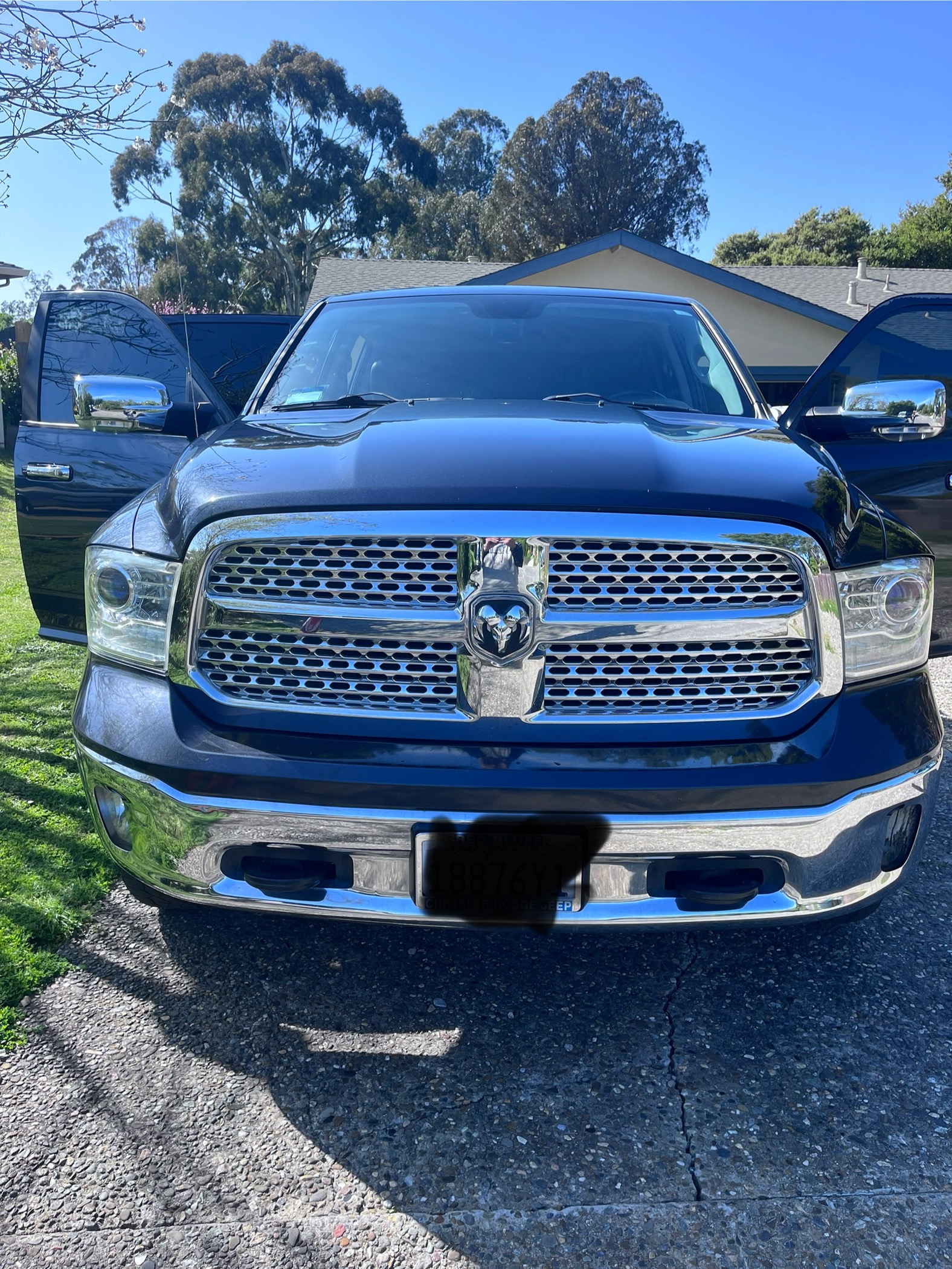 Used 2013 RAM 1500 Laramie w/ Convenience Group AWD/4WD image 5