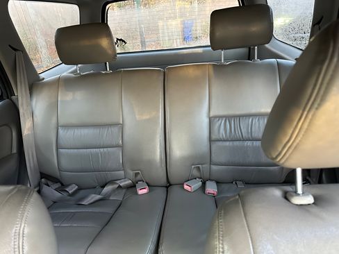 Used 2001 Toyota 4Runner SR5 image 14