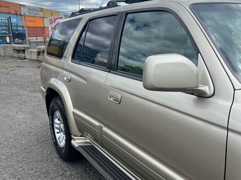 Used 2001 Toyota 4Runner Limited AWD/4WD image 17