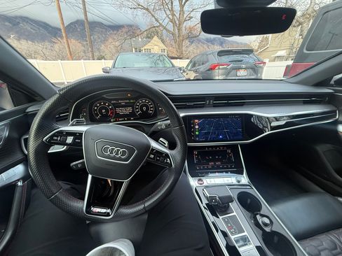 Used 2021 Audi RS 7 Sportback image 10