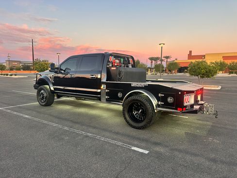 Used 2020 Ford F450 Limited w/ FX4 Off-Road Package image 2