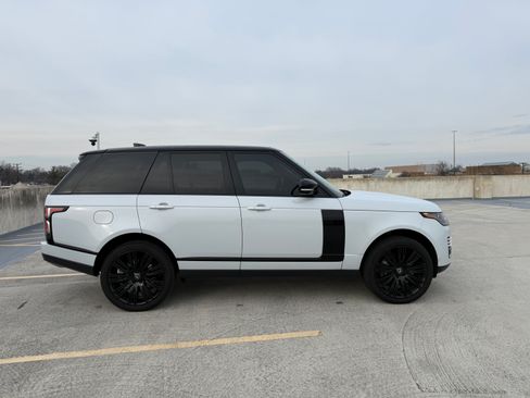 Used 2020 Land Rover Range Rover HSE image 6