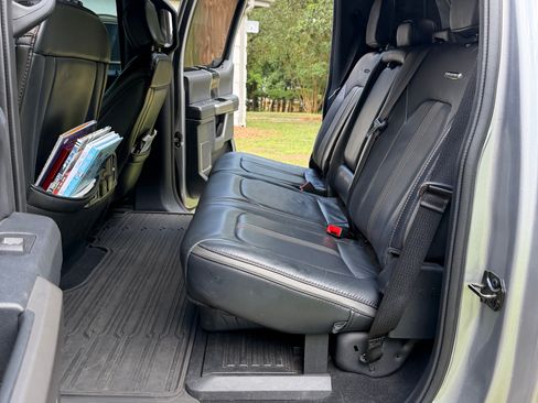 Used 2022 Ford F250 Platinum w/ FX4 Off-Road Package AWD/4WD image 12