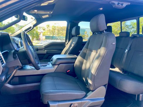 Used 2016 Ford F150 XLT w/ Equipment Group 302A Luxury image 15