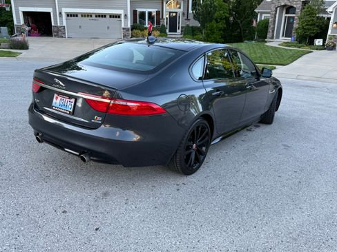 Used 2020 Jaguar XF S image 5