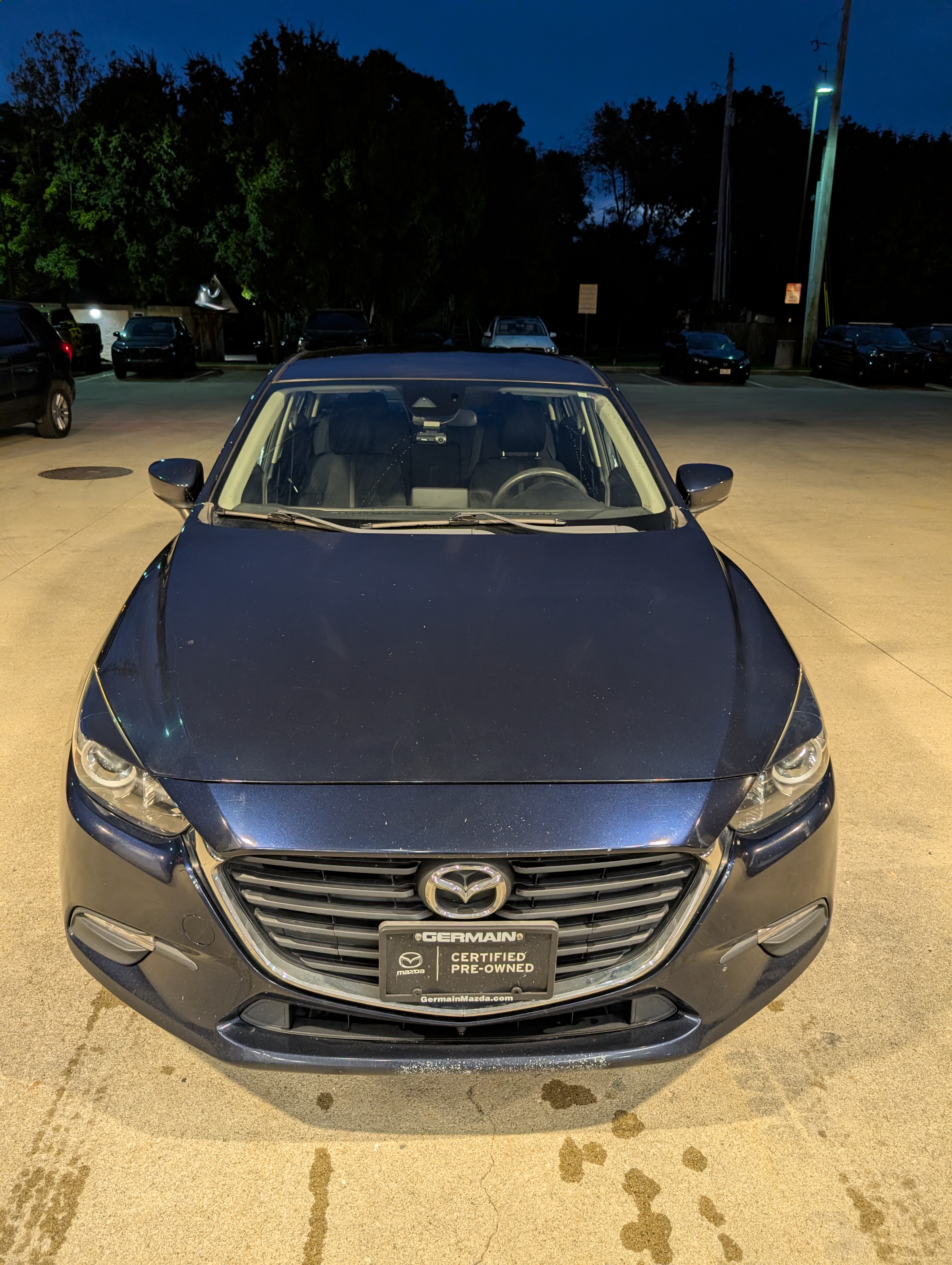 Used 2018 MAZDA MAZDA3 Sport w/ Preferred Equipment Package FWD image 4