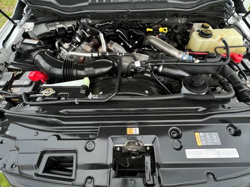 Used 2019 Ford F350 XLT w/ XLT Value Package image 8