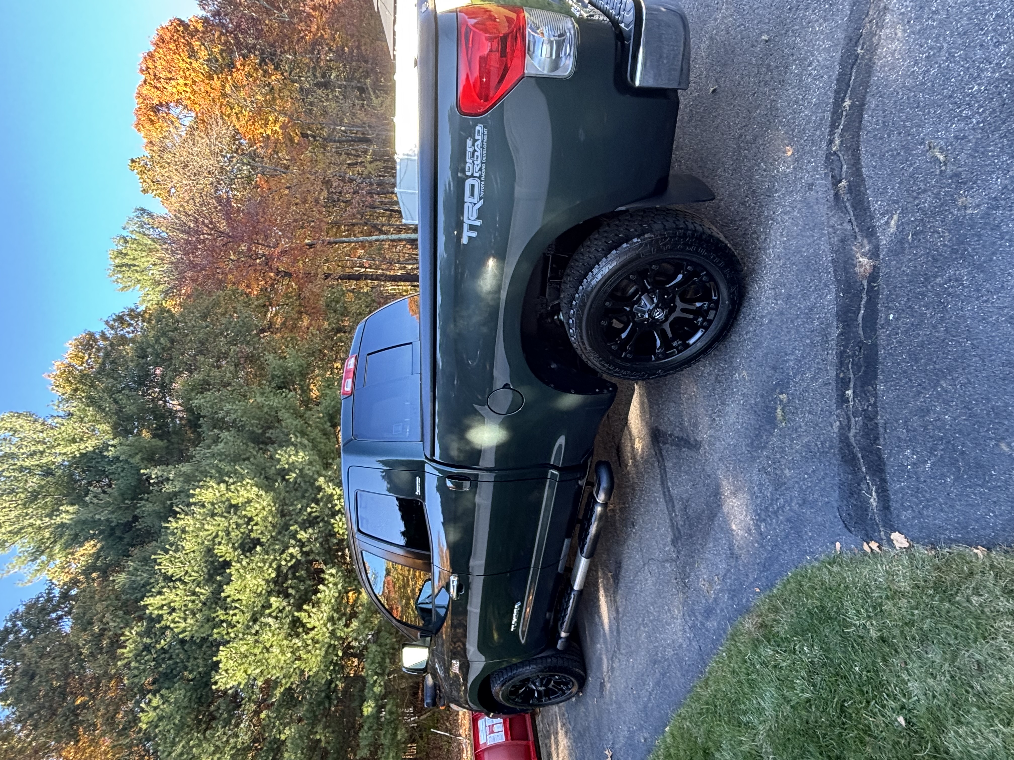 Used 2008 Toyota Tundra Limited w/ TRD Off-Road Pkg AWD/4WD image 2