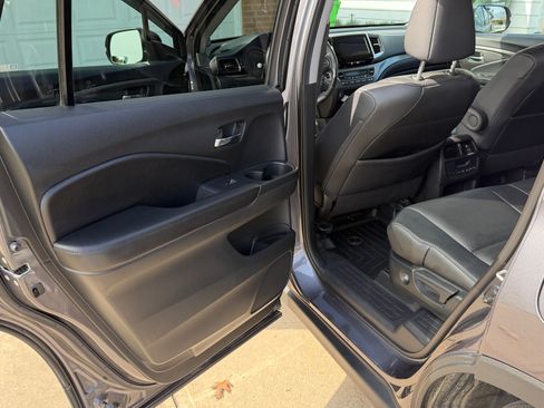 Used 2018 Honda Pilot EX-L image 19