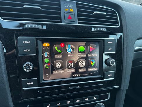 Used 2020 Volkswagen GTI S image 14