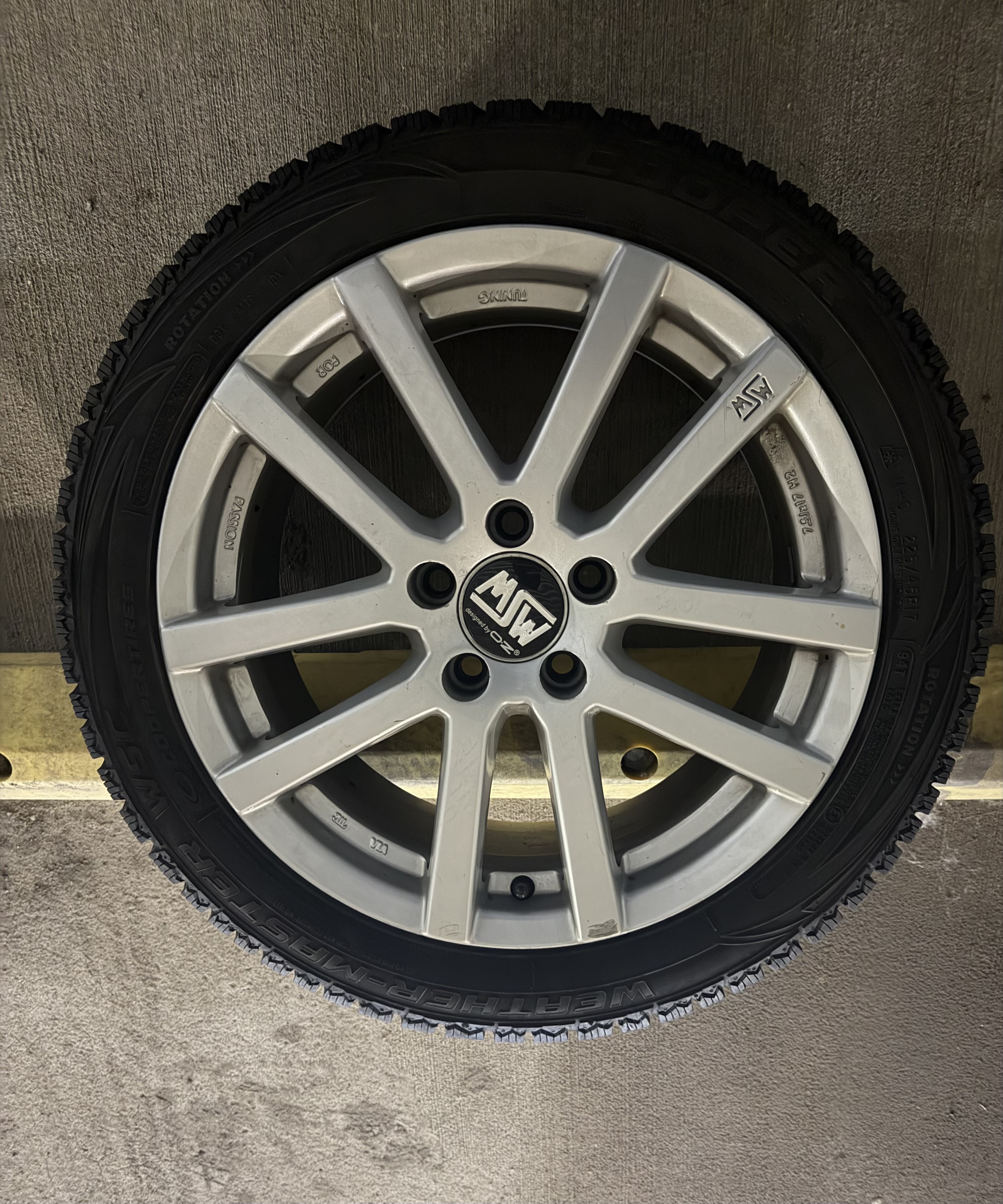 Used 2012 Volkswagen Golf TDI FWD image 12