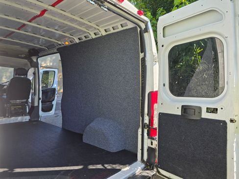 Used 2017 RAM ProMaster 2500 image 15