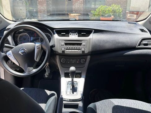 Used 2014 Nissan Sentra SV FWD image 8