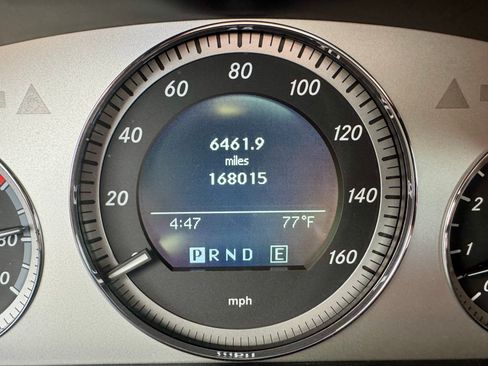 Used 2011 Mercedes-Benz GLK 350 2WD image 22