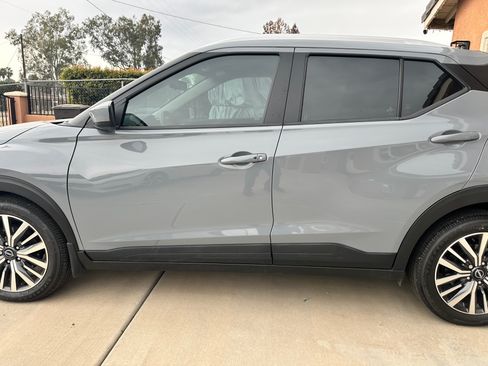 Used 2024 Nissan Kicks SV image 8